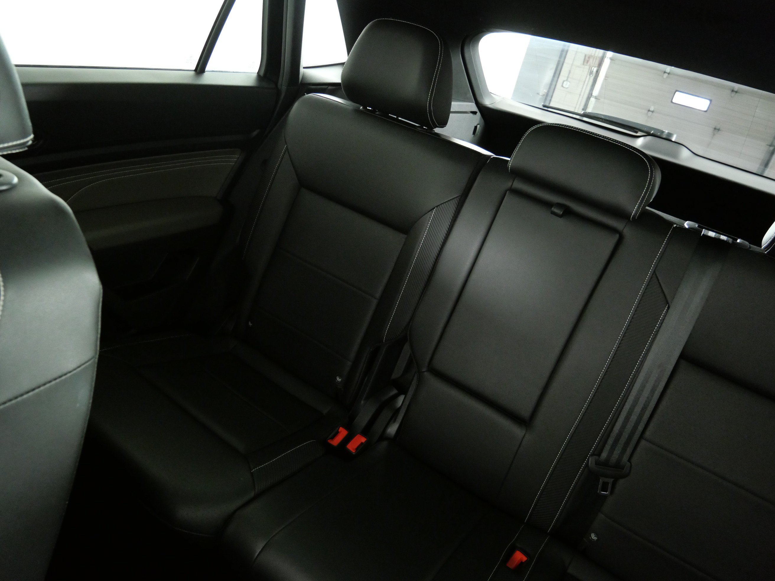 Used 2023 BLACK PEARL Volkswagen 2.0T SEL R-Line Black image 12