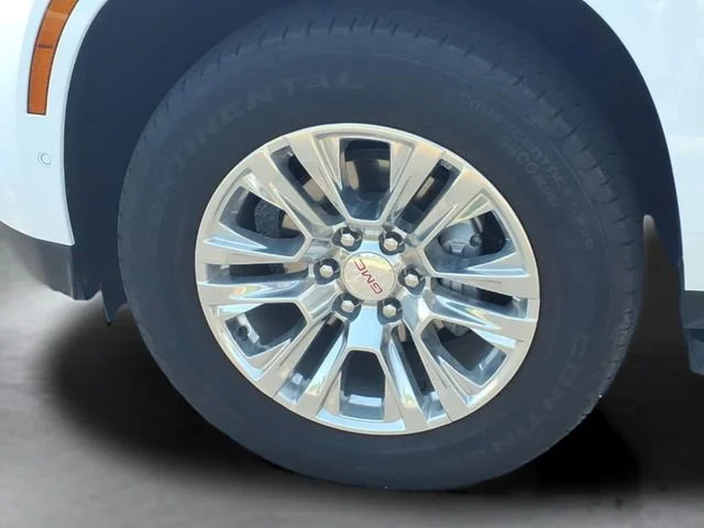 Used 2025 Summit White GMC Denali image 19
