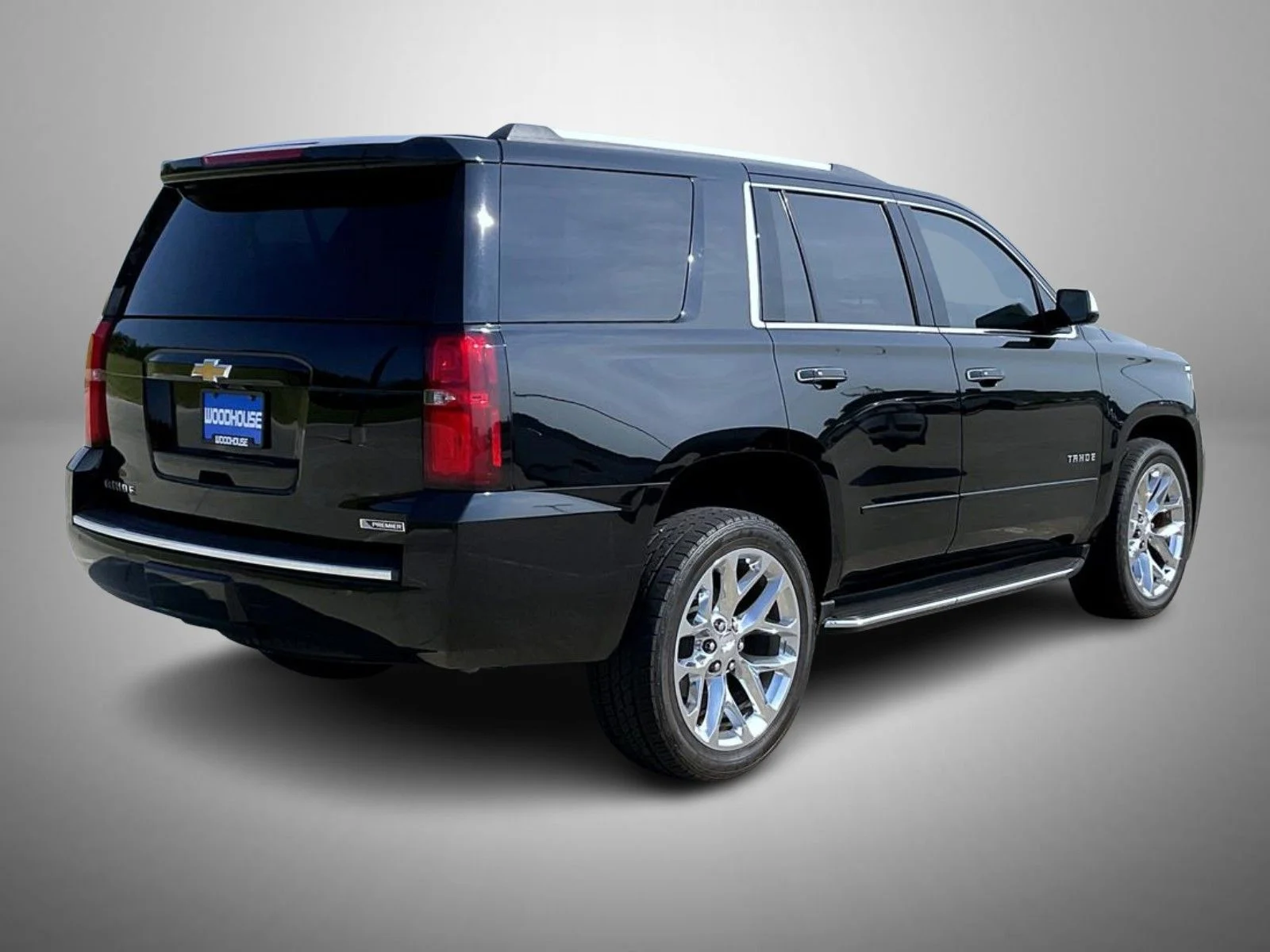 Used 2018 Black Chevrolet Premier image 5