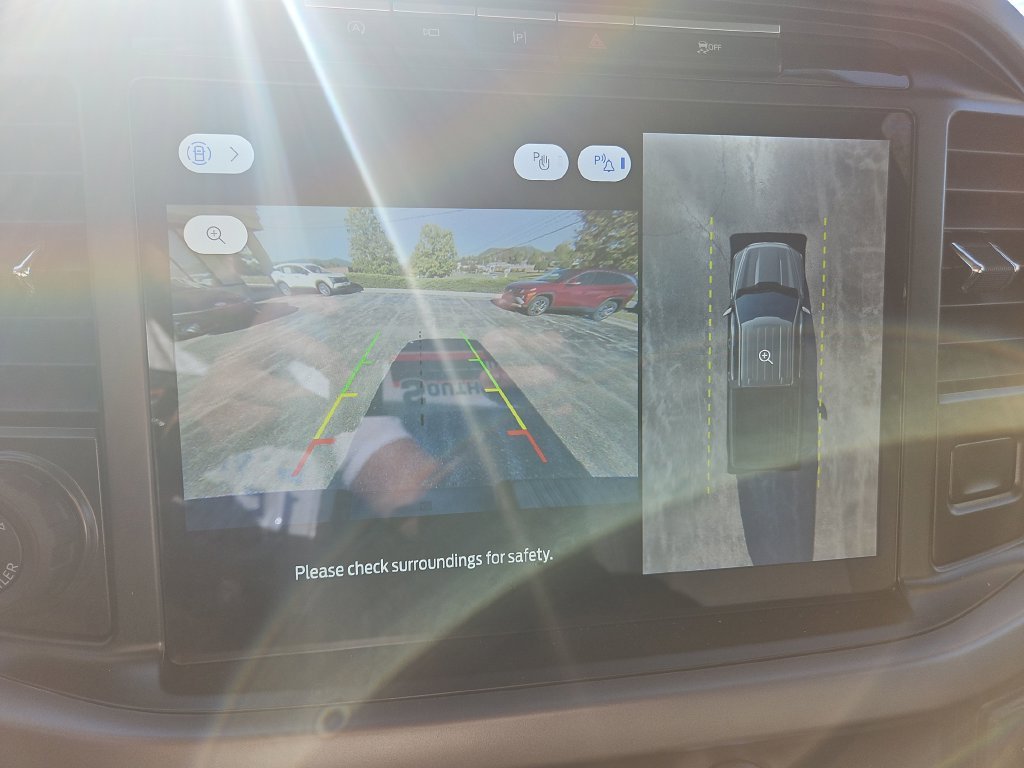 Used 2024 Gray Ford XLT image 21
