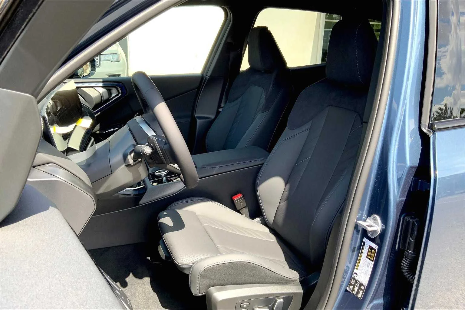 2026 BMW X3 30 - Photo 9