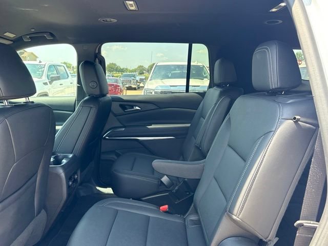 Used 2026 Summit White Chevrolet LT image 17