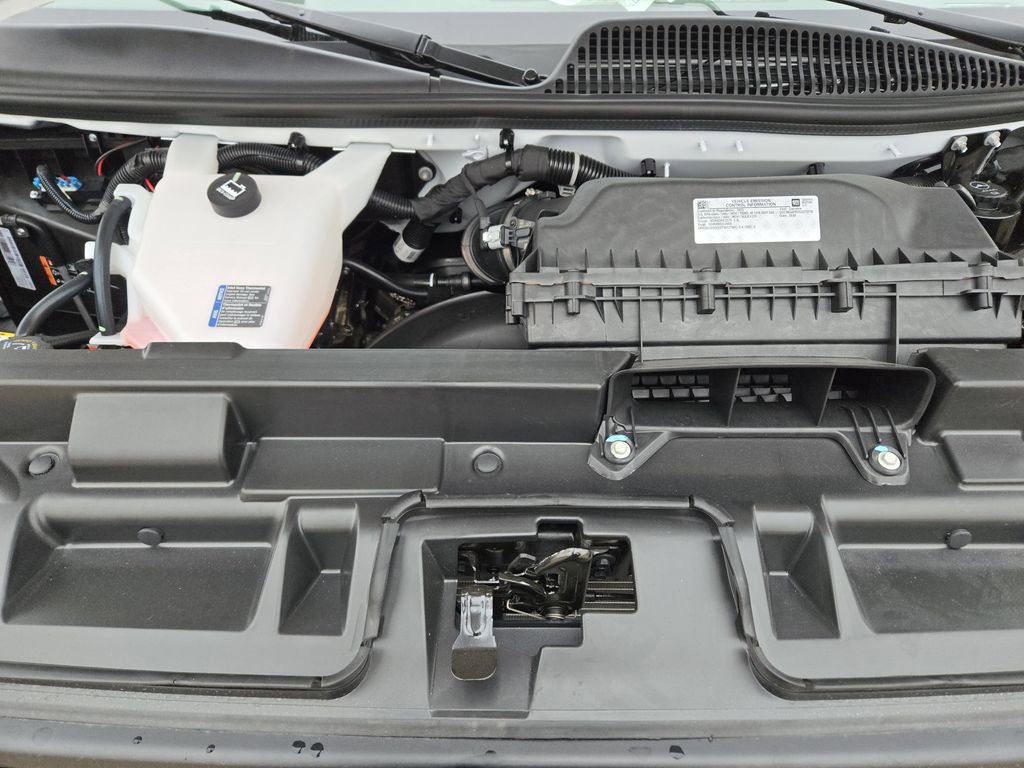 2025 Chevrolet Express Cargo Work Van - Photo 20