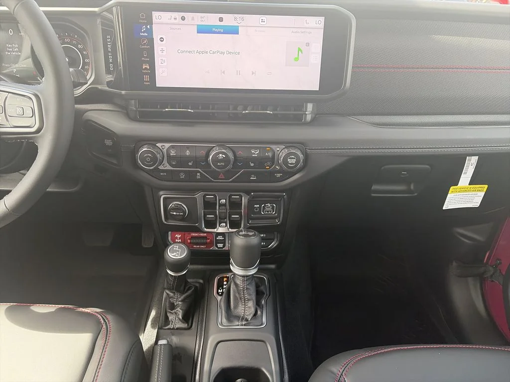 New 2026 Tuscadero Pearlcoat Jeep Rubicon image 15