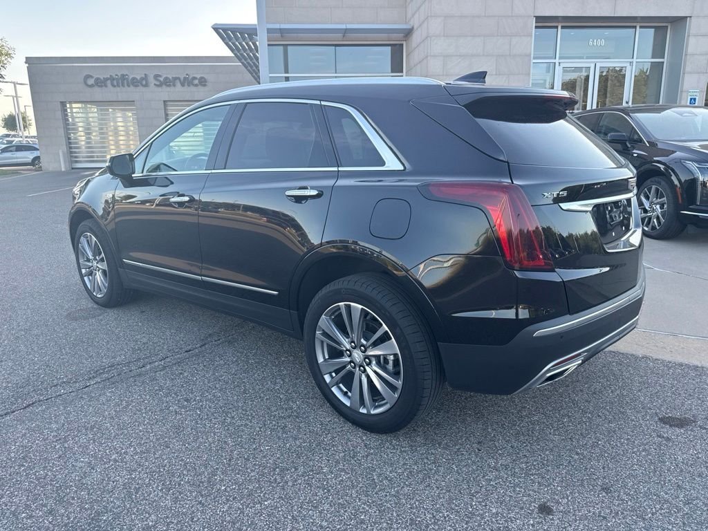 Used 2025 Black Cadillac Premium Luxury image 5