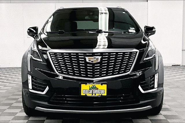 Used 2021 Stellar Black Metallic Cadillac Premium Luxury image 4