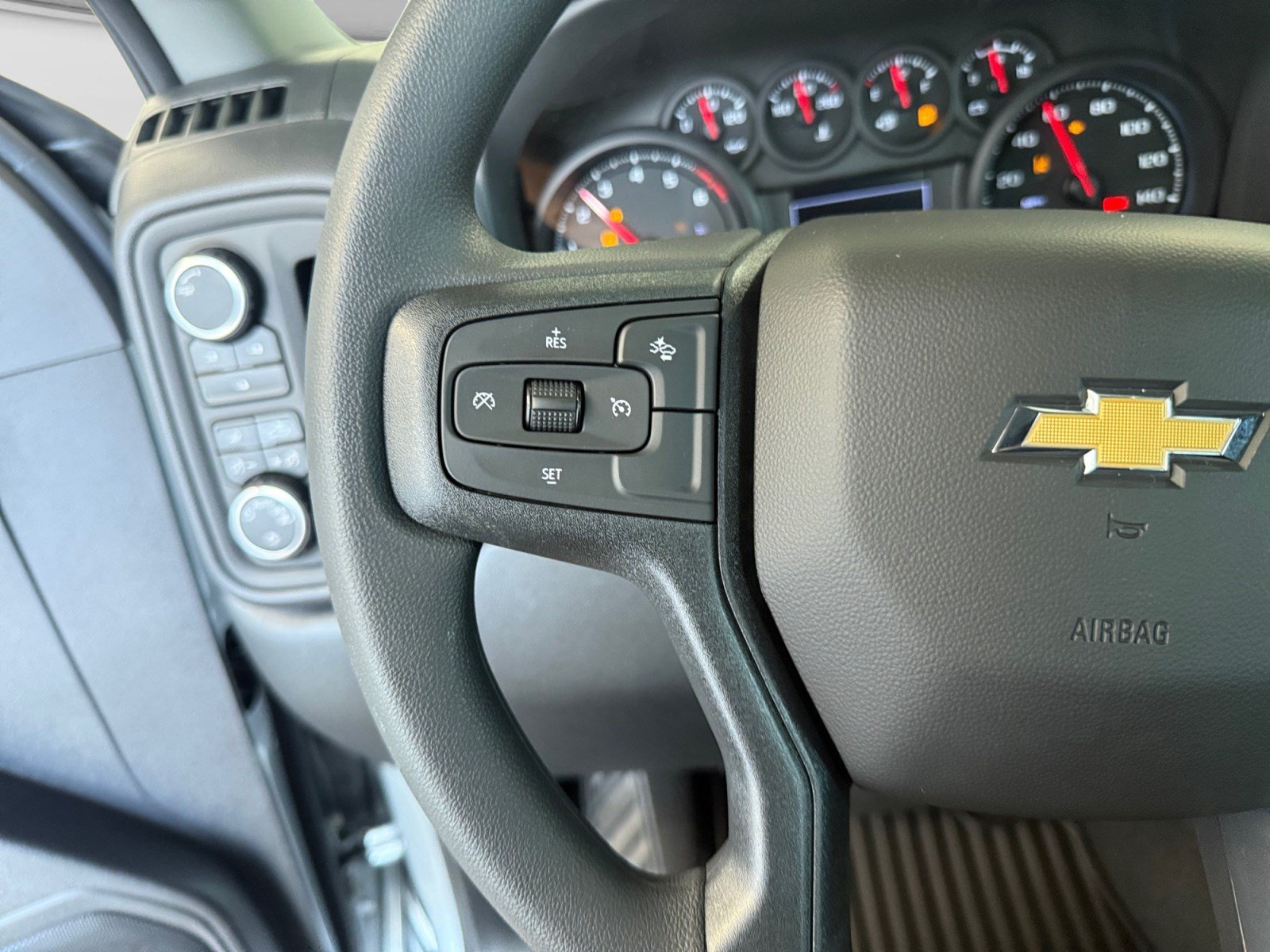 2026 Chevrolet Silverado 2500 HD Custom - Photo 24