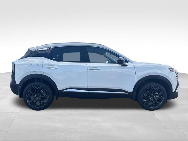 New 2026 White Nissan SR image 6