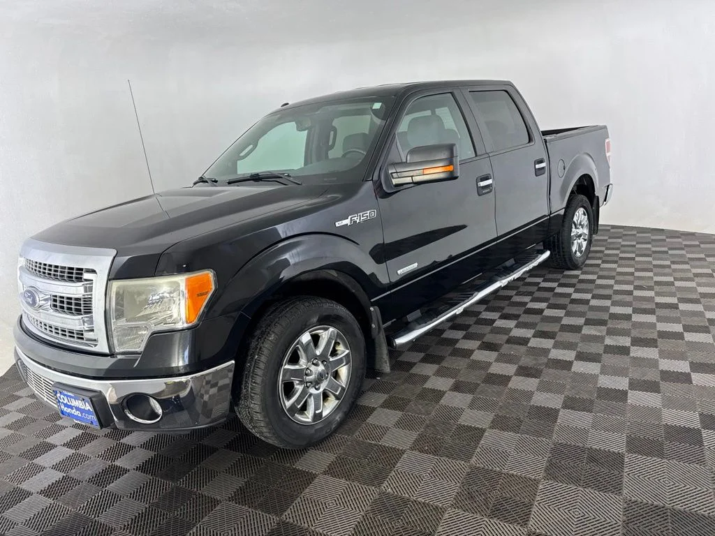 Used 2014 Black Ford XLT image 5