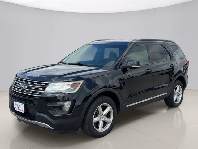 Pre-Owned 2016 Ford Explorer XLT