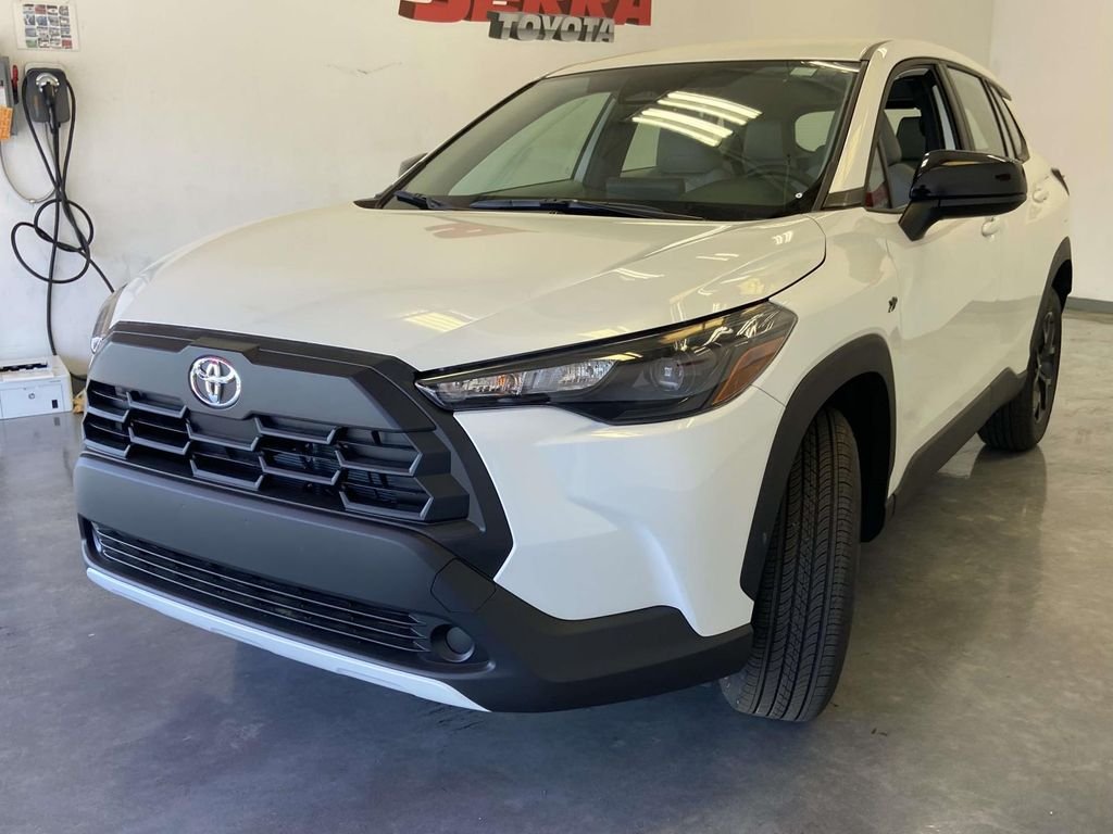 Used 2026 Beige Toyota L image 7