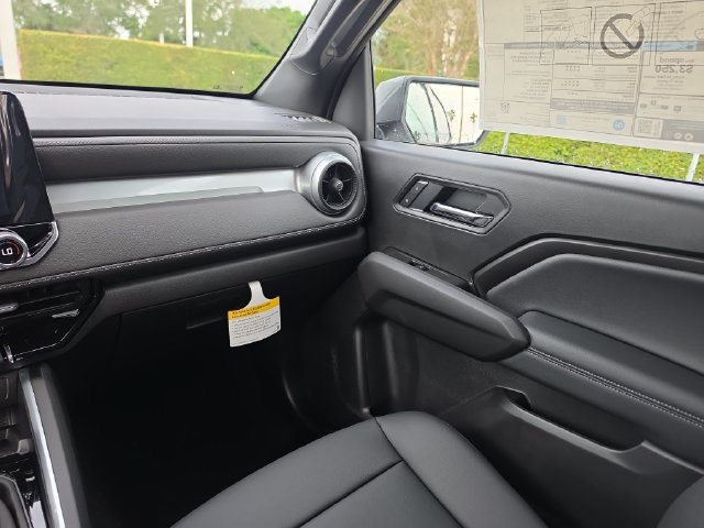 2026 Chevrolet Colorado LT - Photo 9