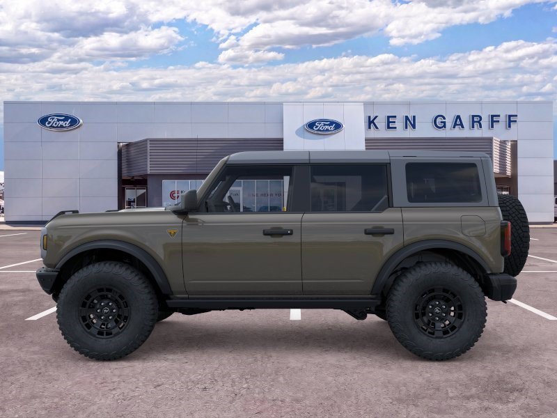 New 2026 Gray Ford Badlands image 3
