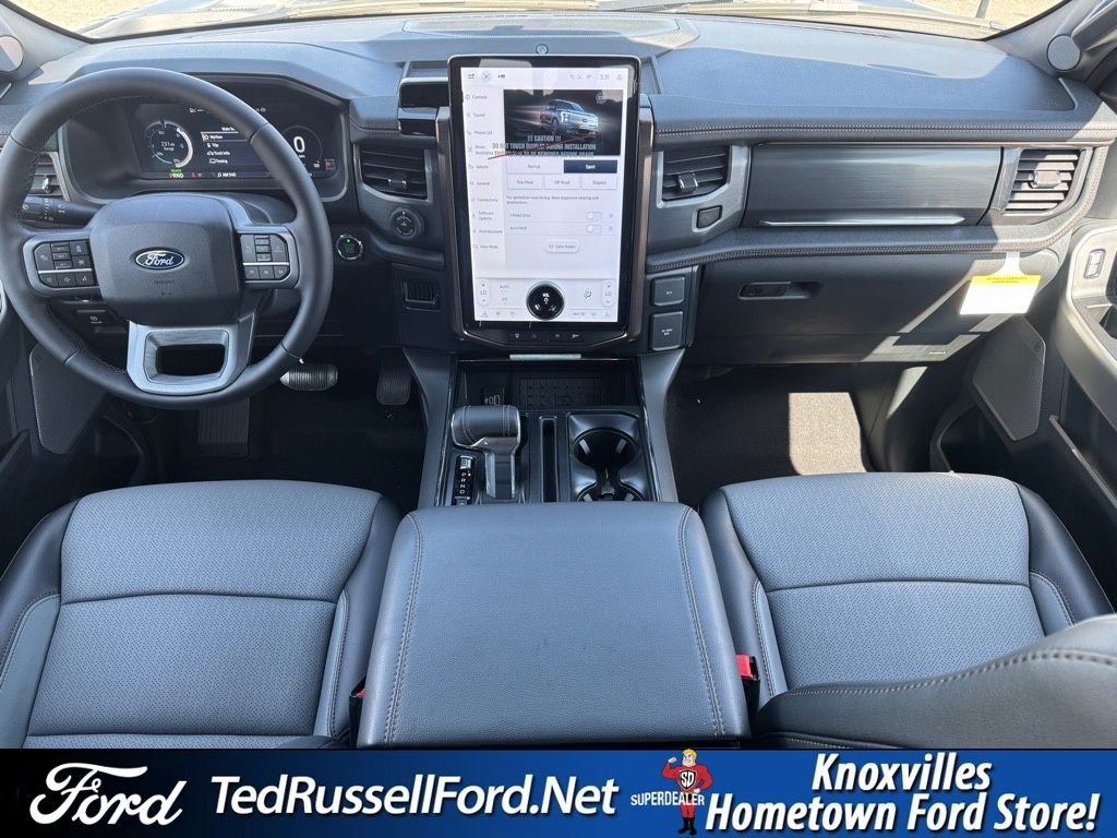 2025 Ford F-150 Lightning Lariat - Photo 12