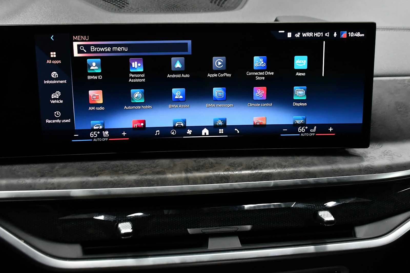 Used 2024 Skyscraper Grey Metallic BMW xDrive40i image 17