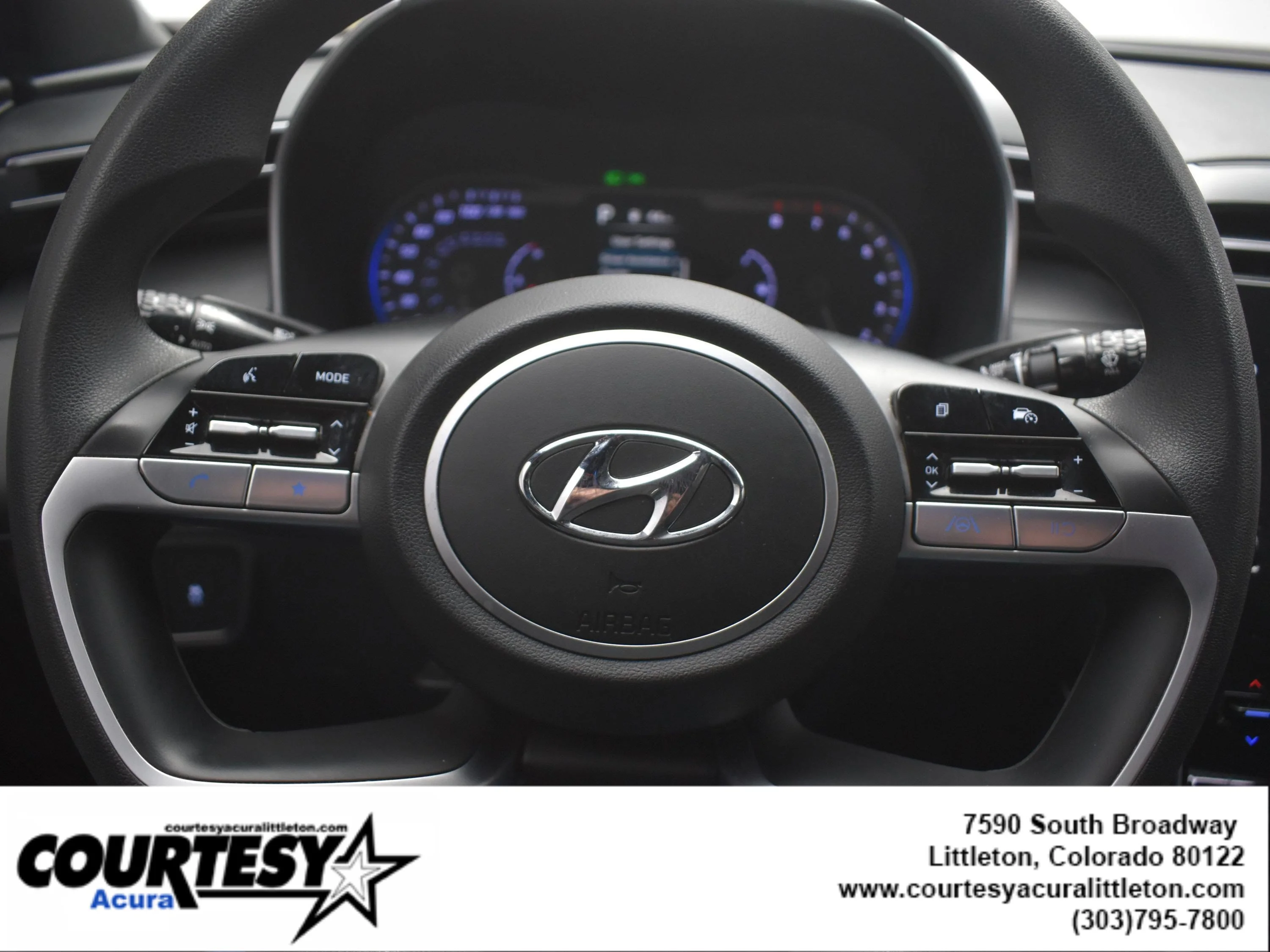 Used 2024 Atlas White Hyundai SEL image 9