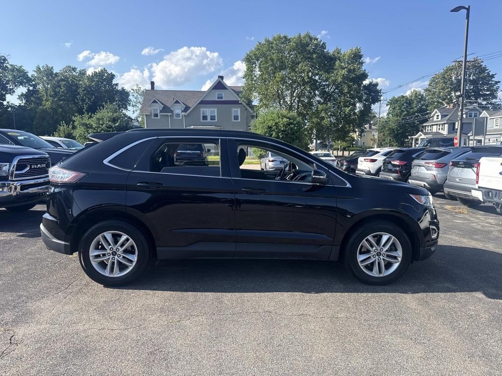 Used 2017 Black Ford SEL image 9