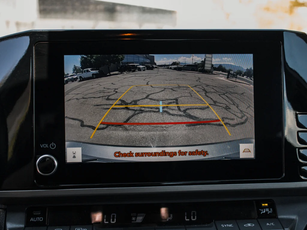 Used 2025  Toyota SE image 23