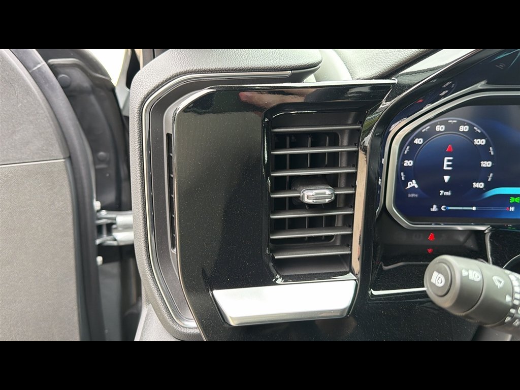 2026 Chevrolet Silverado 1500 LT - Photo 10