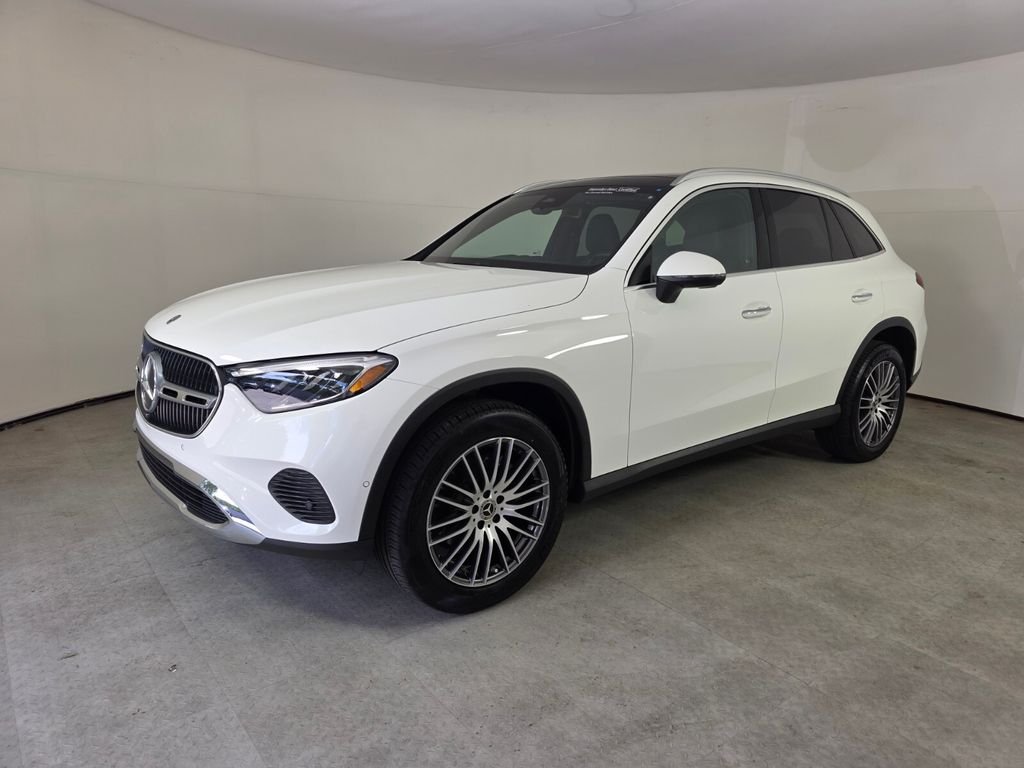 Certified Used 2025 White Mercedes-Benz GLC 300 image 8