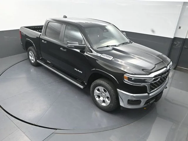 New 2027 Diamond Black Crystal Pearl-Coat Exterior Paint RAM Big Horn/Lone Star image 11