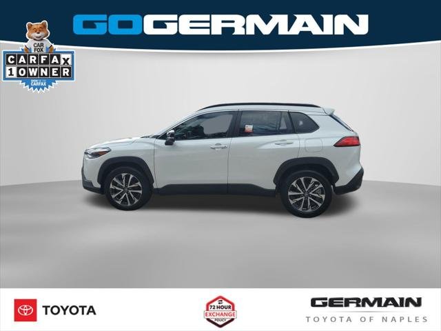 Certified Used 2025 WIND CHILL PEARL Toyota  image 12