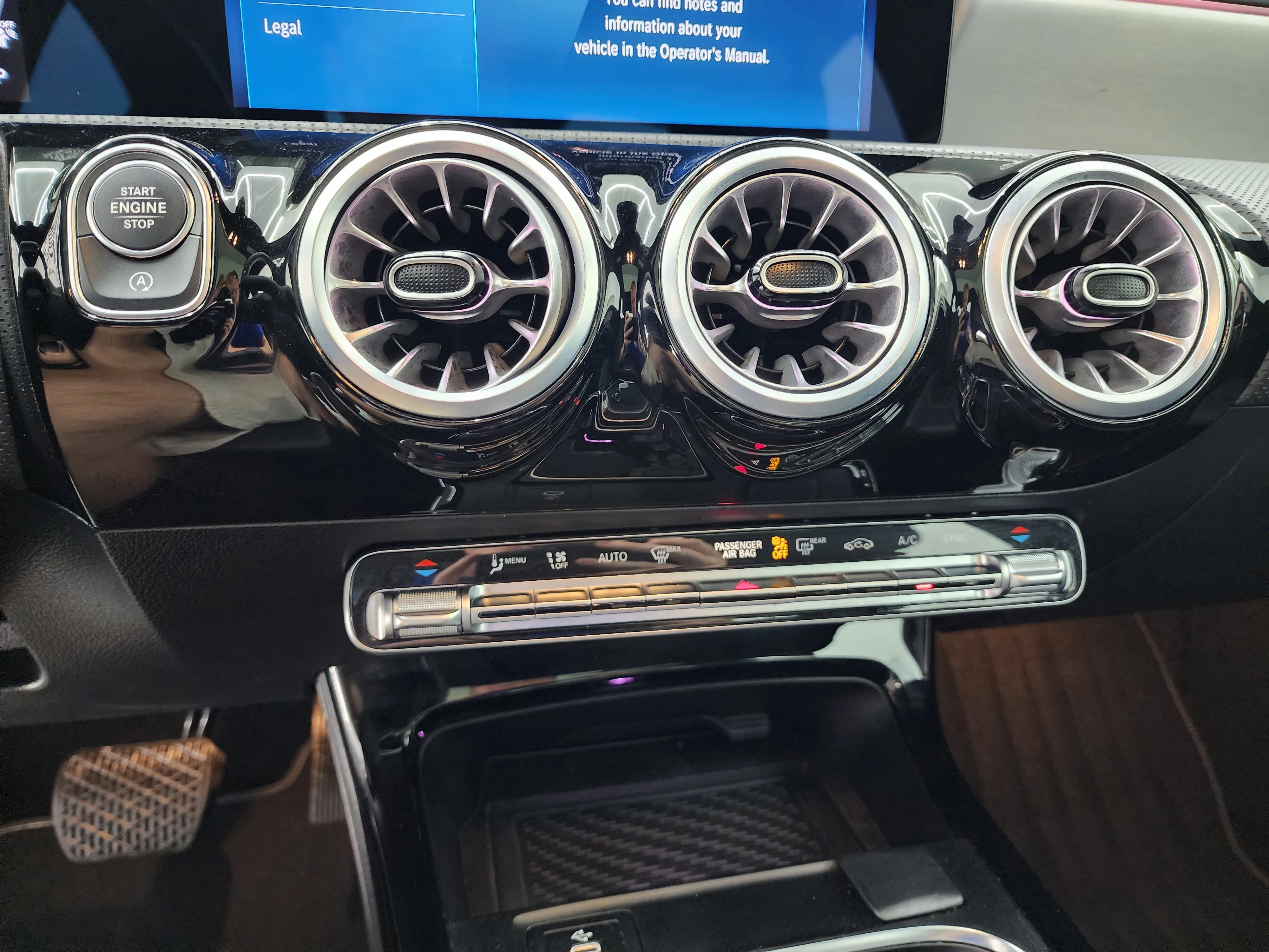 2025 Mercedes-Benz CLA CLA 250 - Photo 56