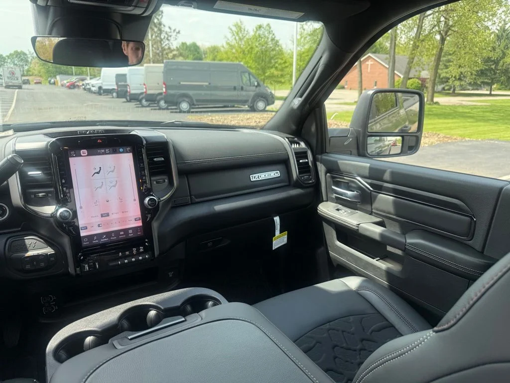 2026 RAM 2500 Rebel - Photo 40