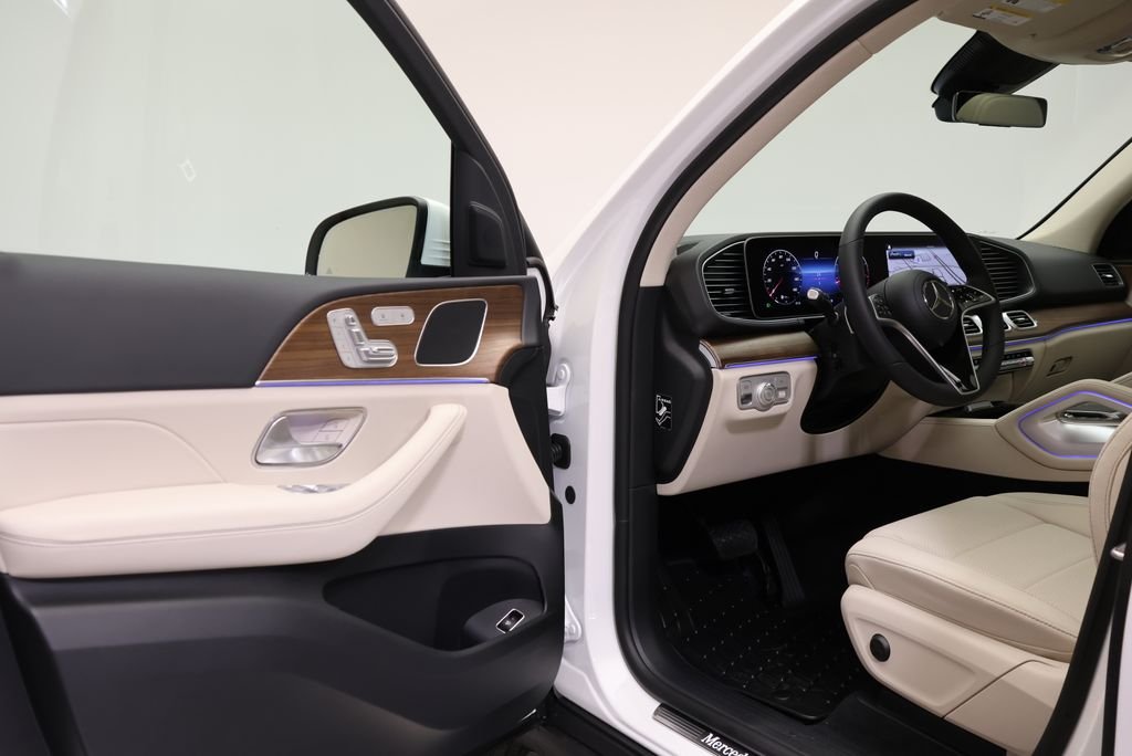 Used 2026 Polar White Mercedes-Benz GLE 350 image 37