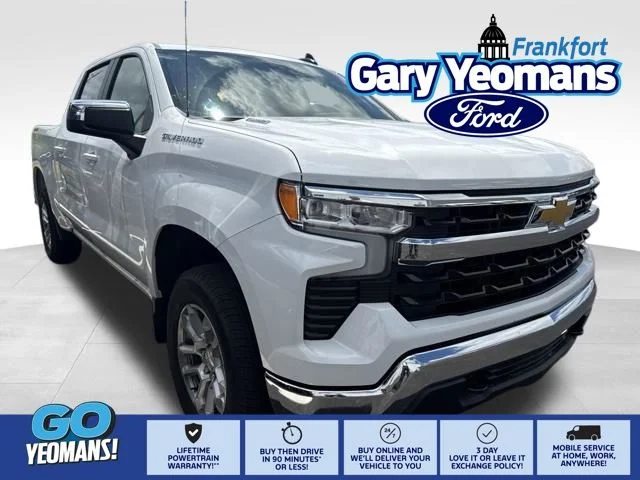 Used 2026 Summit White Chevrolet LT image 1