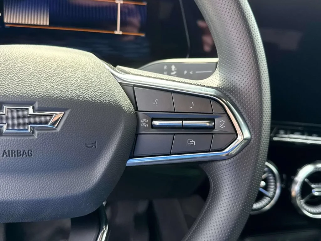 2025 Chevrolet Blazer EV LT - Photo 38