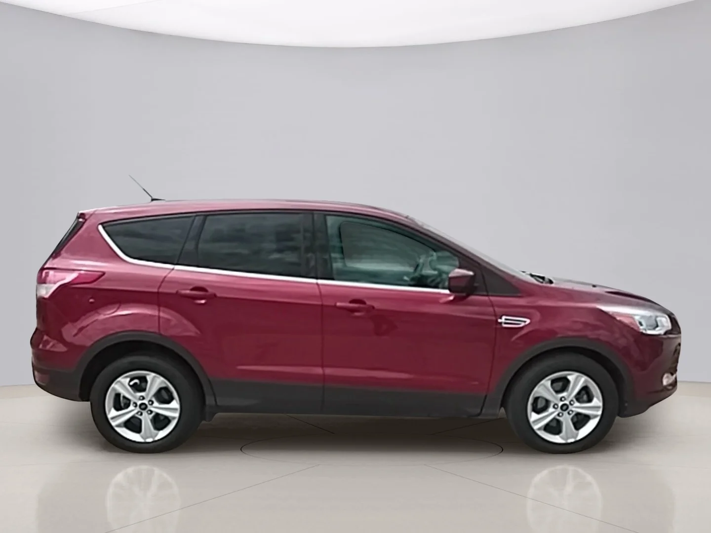 Used 2016 Orange Ford SE image 6