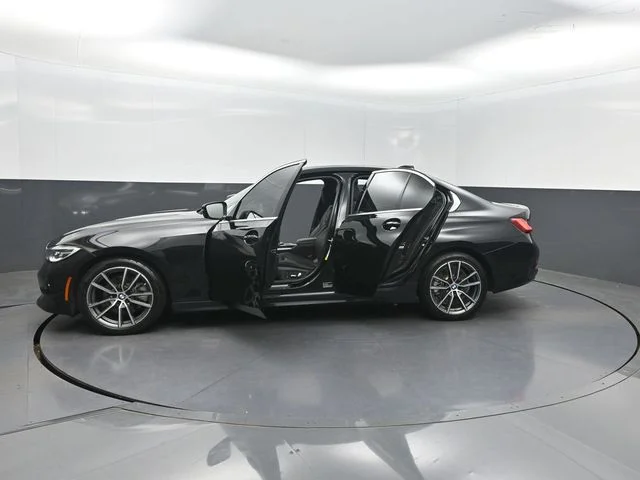 Used 2020 Black BMW 330i image 38
