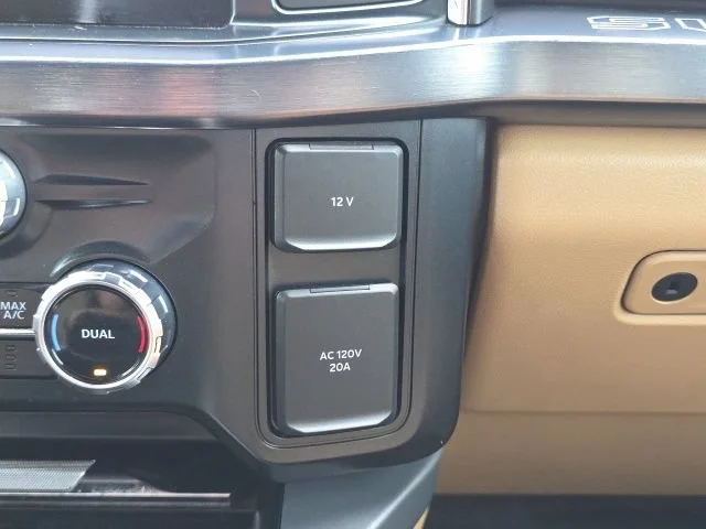 Used 2025 White Ford XL image 20