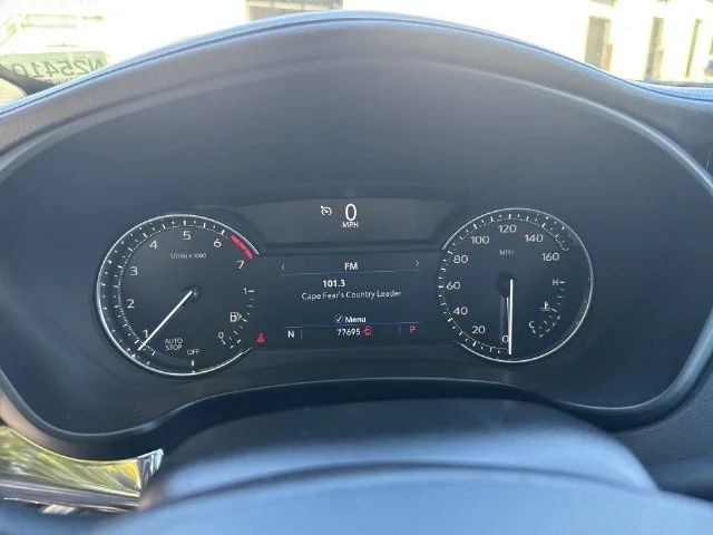 Used 2019 Blue Cadillac Luxury image 18
