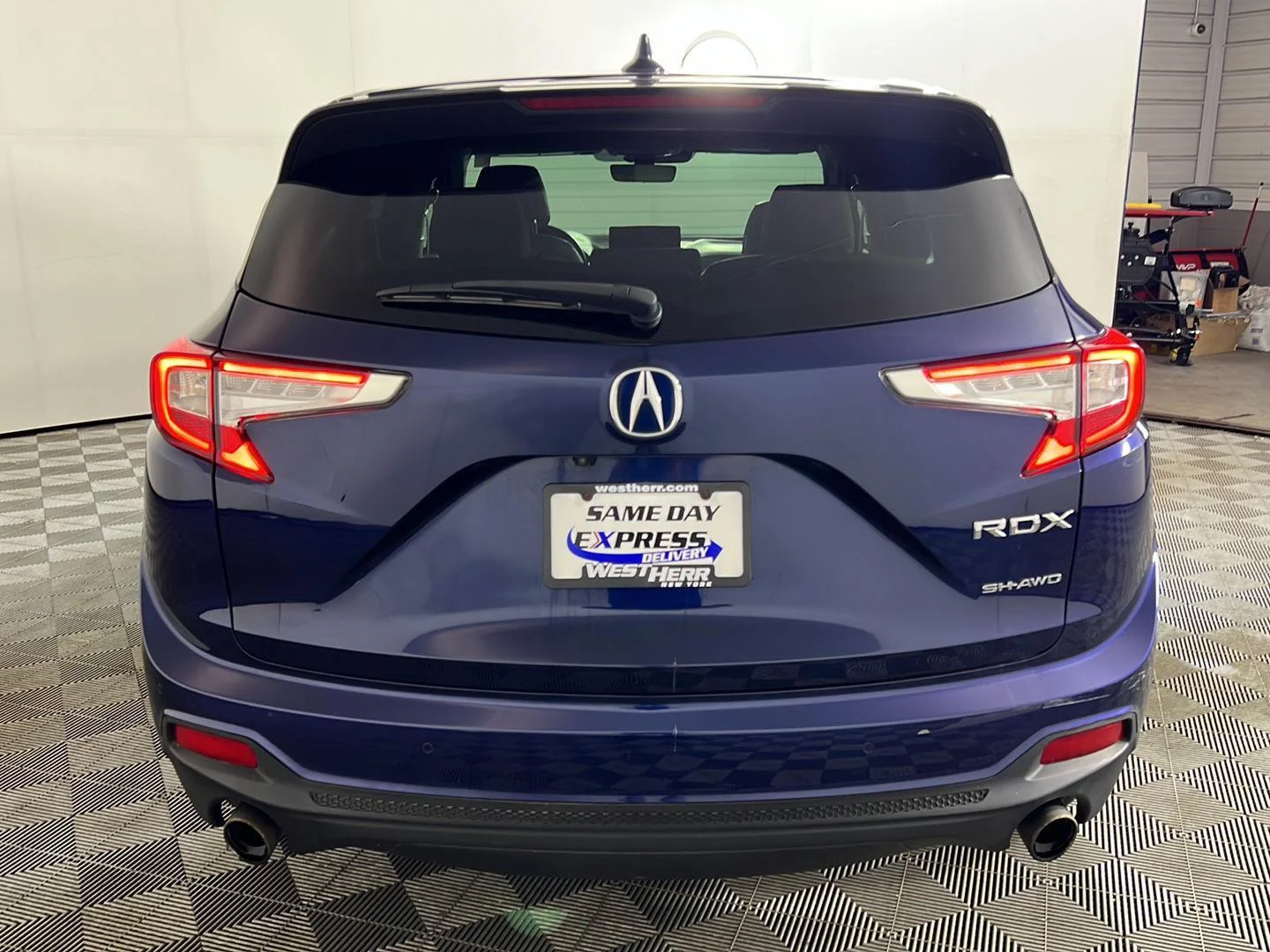 Used 2019 Fathom Blue Pearl Acura SH-AWD w/Tech image 6