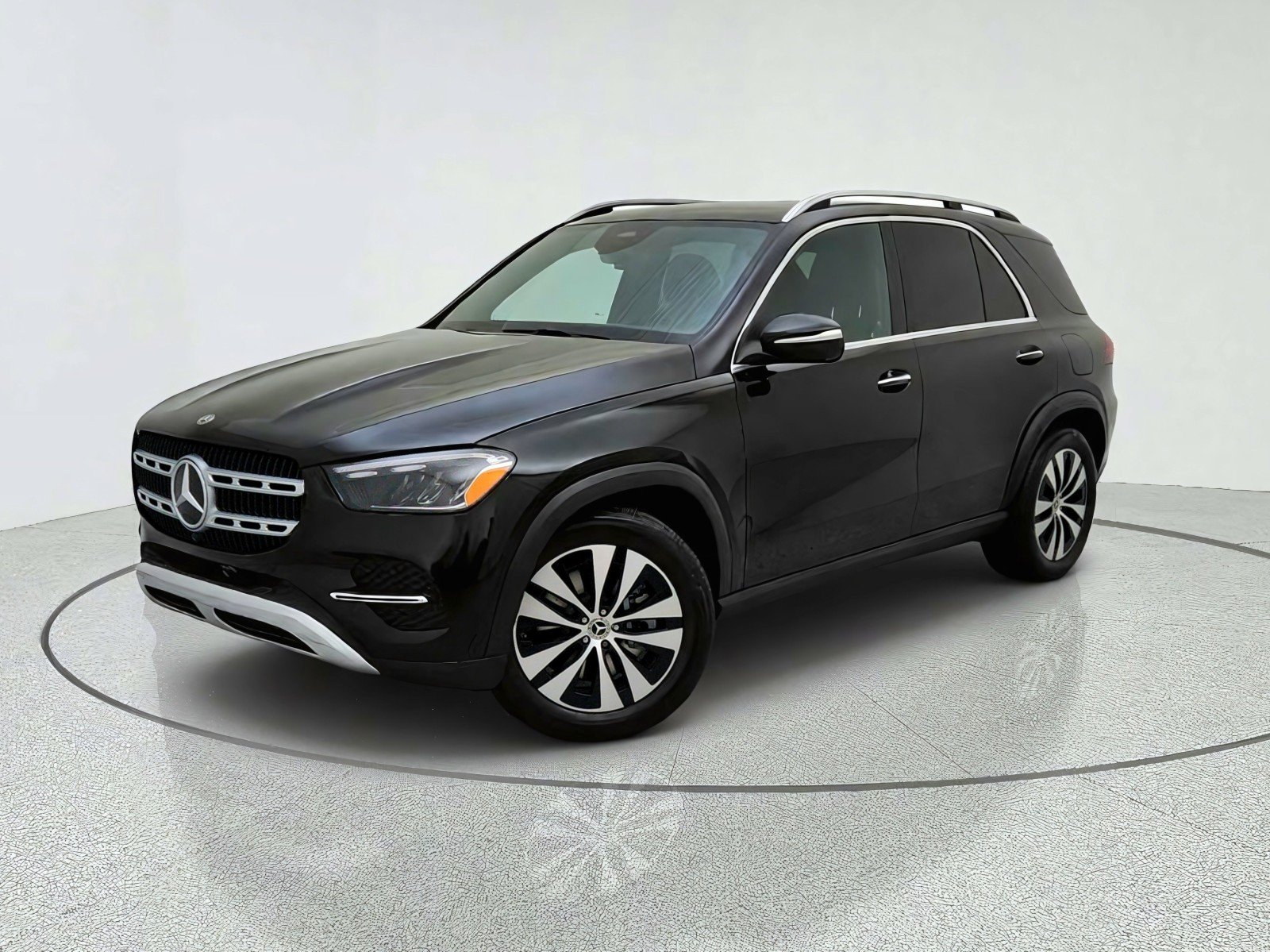 Luxury Loaner 2026 GLE 450e SUV