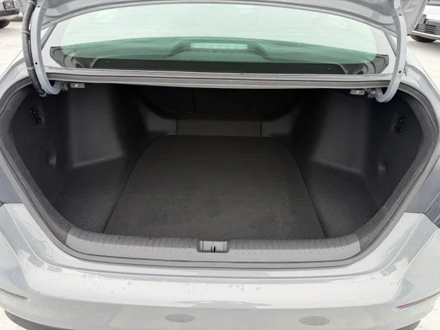 2025 Honda Accord SE - Photo 14