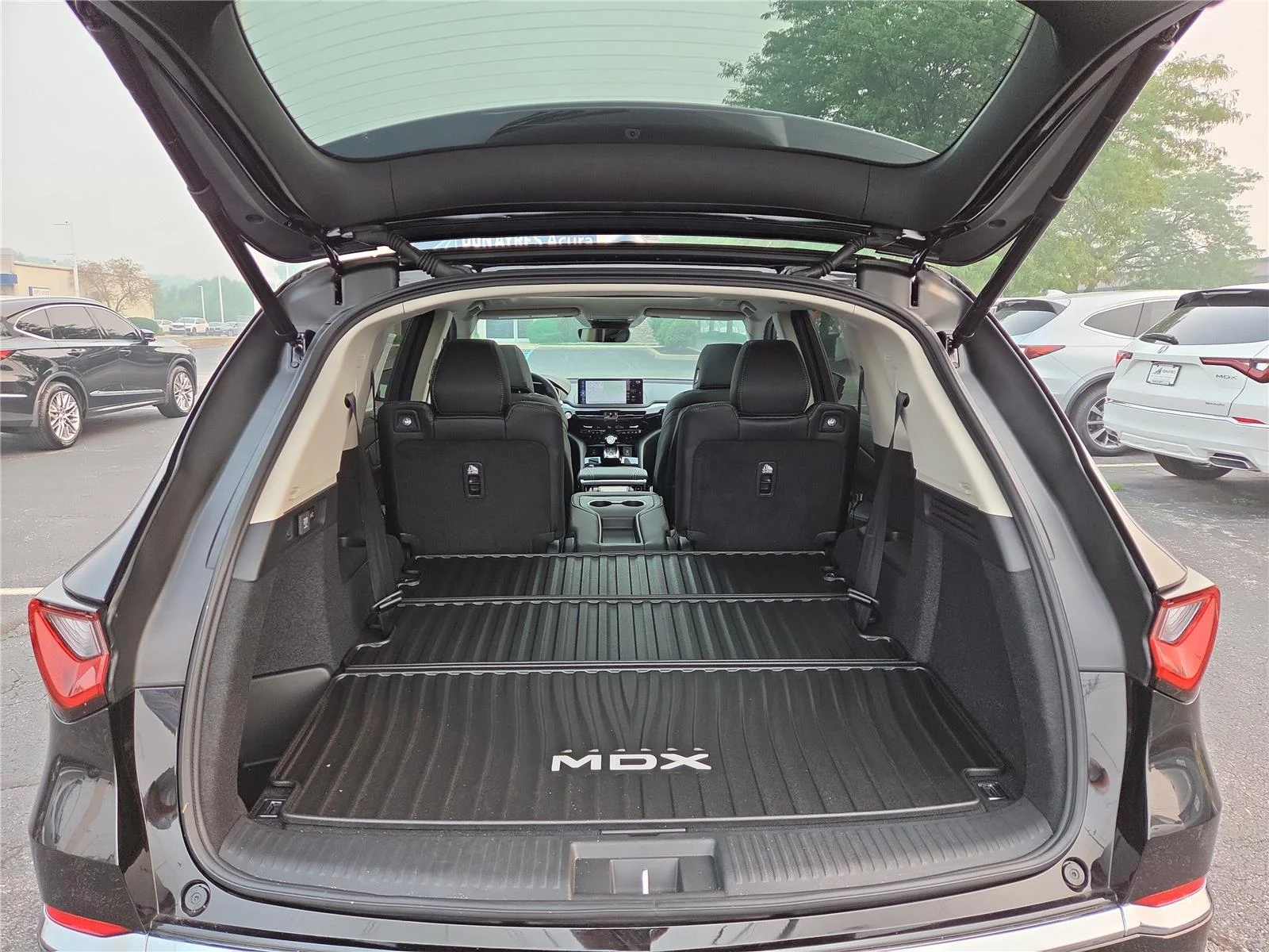 New 2026 Majestic Black Pearl Acura SH-AWD w/Tech image 32