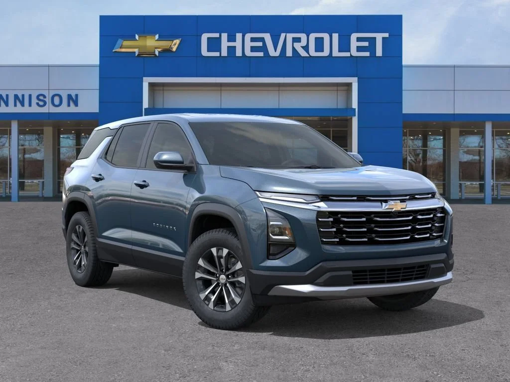 2027 Chevrolet Equinox LT - Photo 12