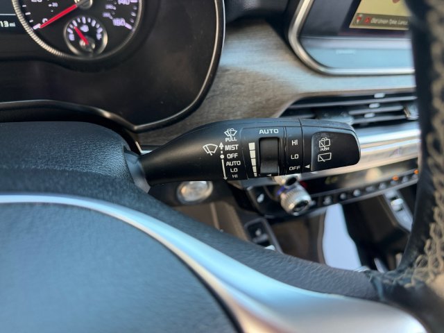 Used 2020 Gray Kia SX image 13