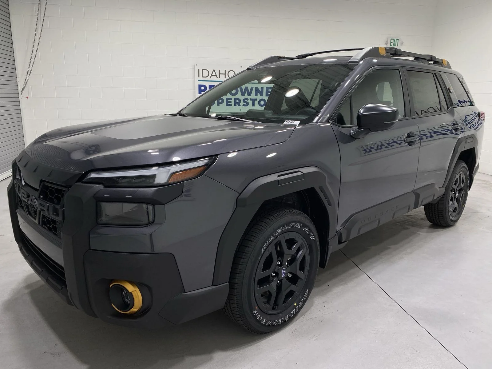 New 2026 MAGNETITE GRAY METALLIC Subaru Wilderness image 4