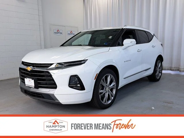 Used 2019 White Chevrolet Premier image 1
