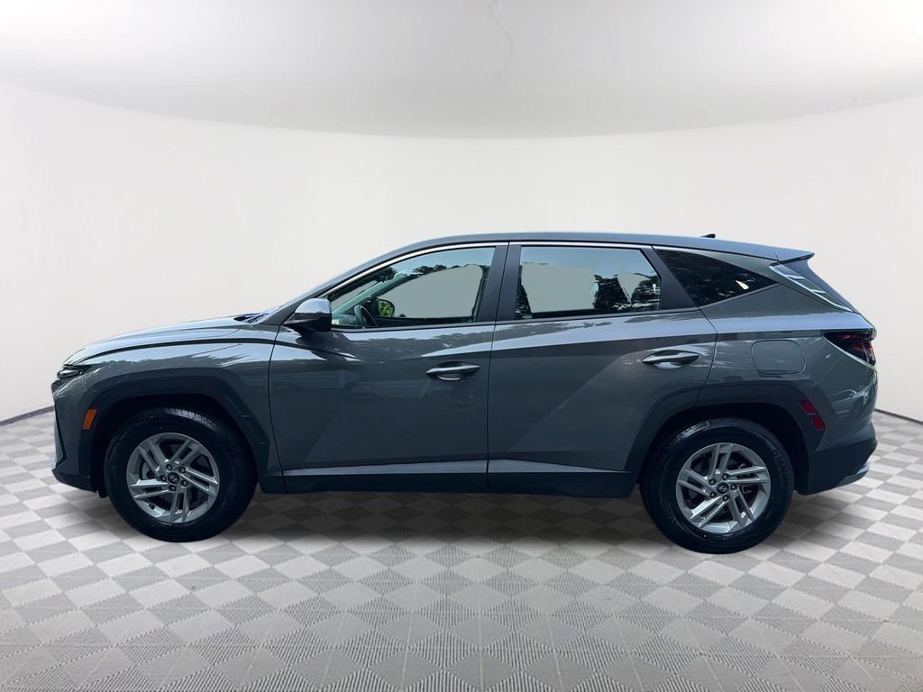 2025 Hyundai Tucson SE - Photo 8