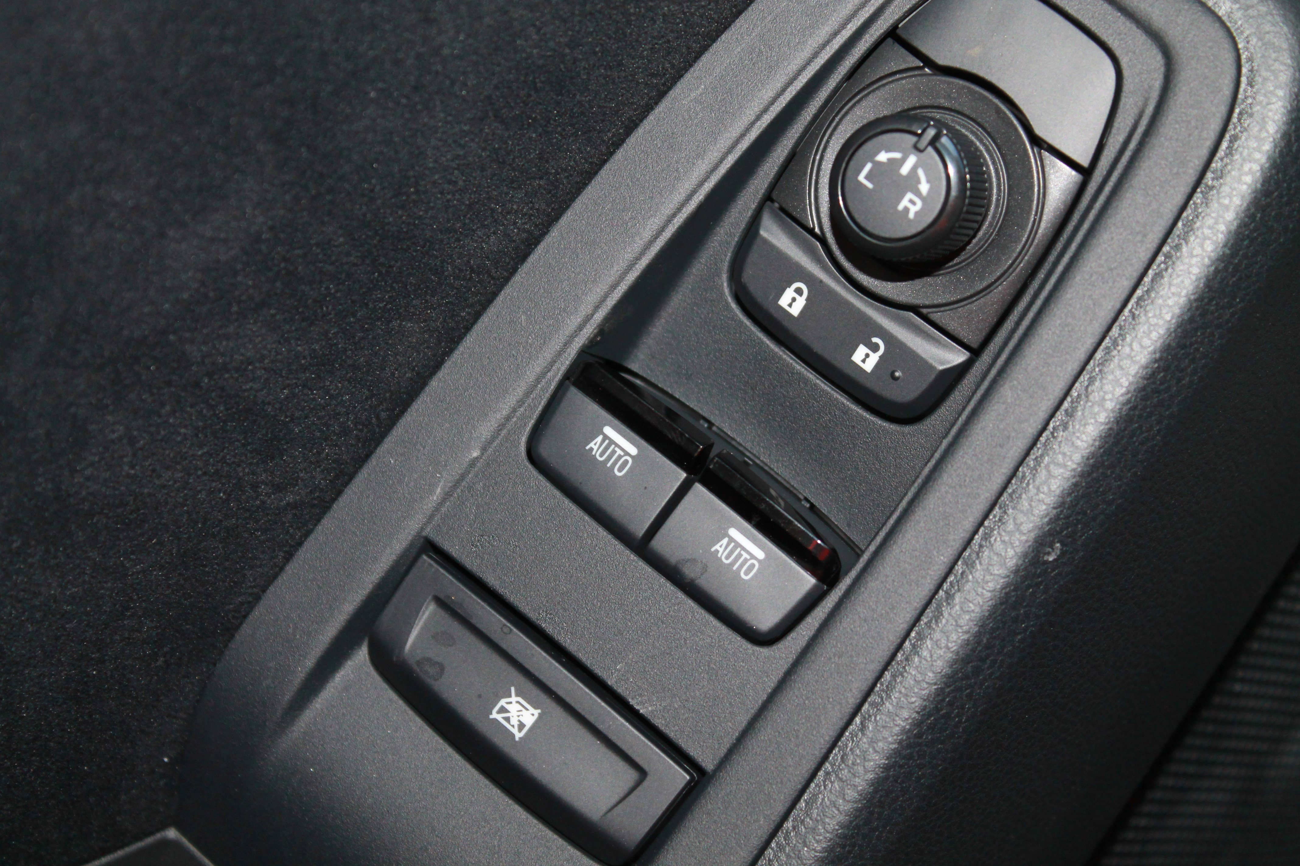 2026 Toyota GR86 Yuzu Edition - Photo 14