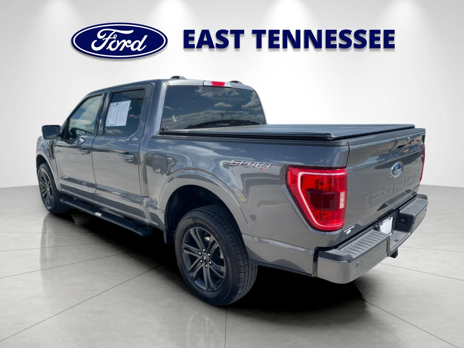 Used 2022 Gray Ford XLT image 5