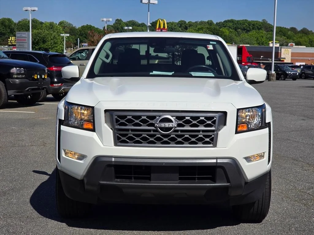 Used 2024 White Nissan SV image 22