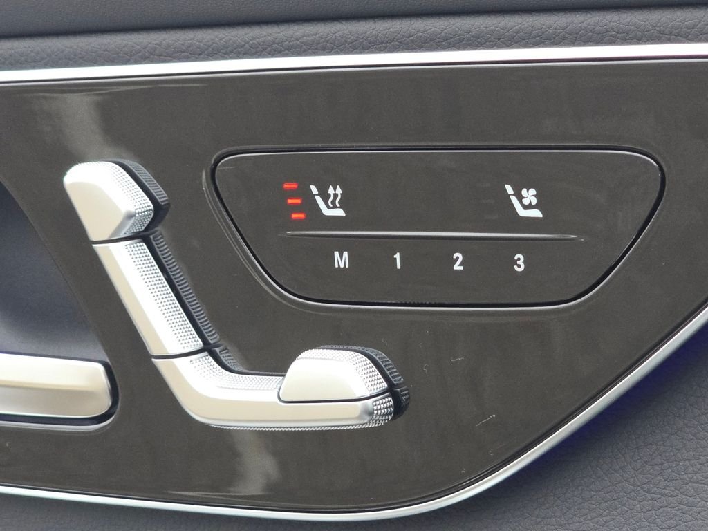 New 2026 Cirrus Silver Metallic Mercedes-Benz GLC 300 image 7
