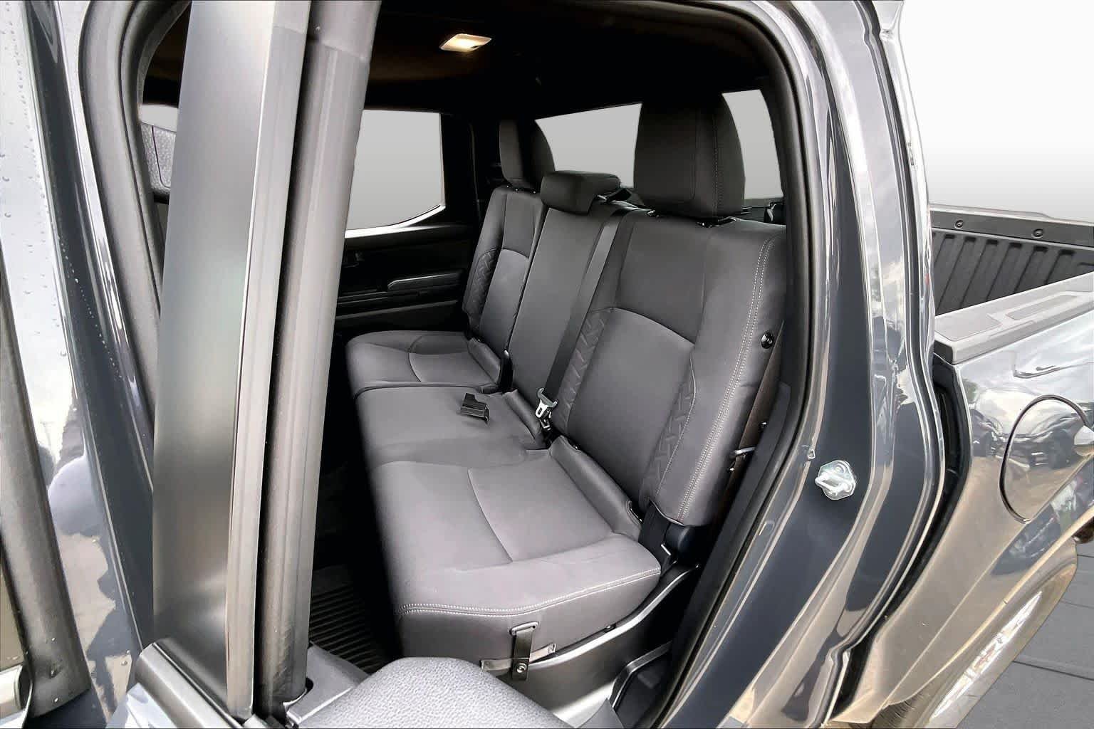 Used 2025 Underground Toyota SR5 image 18