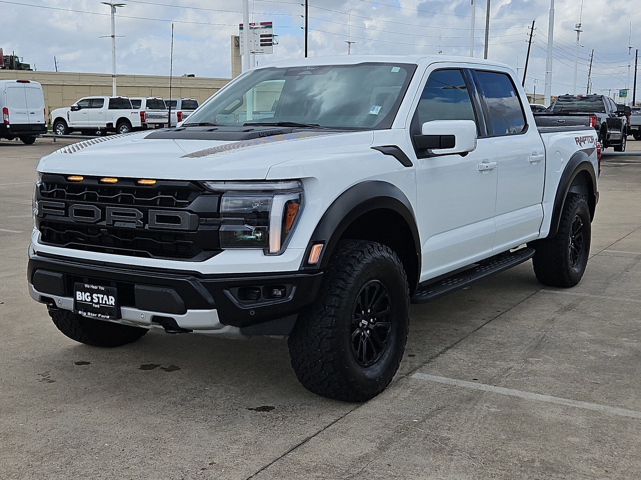 Used 2025 Oxford White Ford Raptor image 7